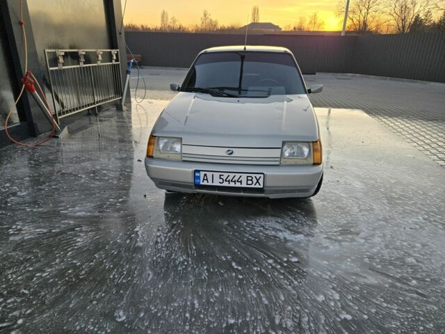 Серый ЗАЗ 1103 Славута, объемом двигателя 1.2 л и пробегом 110 тыс. км за 1500 $, фото 9 на Automoto.ua