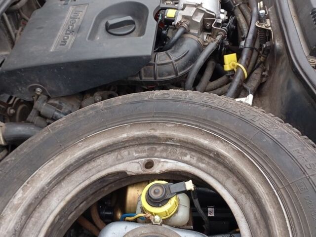 Серый ЗАЗ 1103 Славута, объемом двигателя 0 л и пробегом 112 тыс. км за 1400 $, фото 5 на Automoto.ua