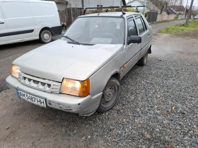 Серый ЗАЗ 1103 Славута, объемом двигателя 1.2 л и пробегом 280 тыс. км за 950 $, фото 2 на Automoto.ua