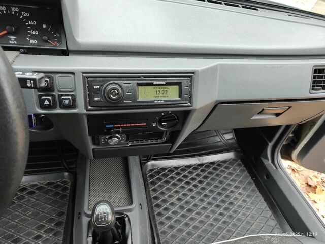 Серый ЗАЗ 1103 Славута, объемом двигателя 1.2 л и пробегом 100 тыс. км за 2000 $, фото 13 на Automoto.ua