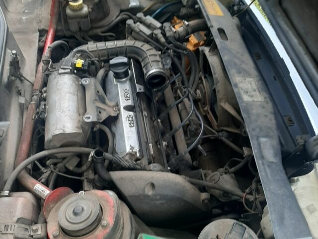 Серый ЗАЗ 1103 Славута, объемом двигателя 1.2 л и пробегом 120 тыс. км за 900 $, фото 4 на Automoto.ua