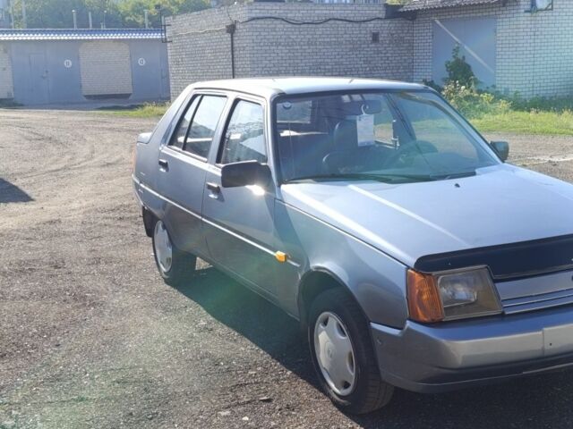 Сірий ЗАЗ 1103 Славута, об'ємом двигуна 1.2 л та пробігом 257 тис. км за 1400 $, фото 1 на Automoto.ua