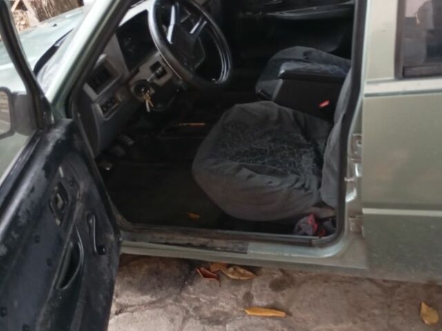 Серый ЗАЗ 1103 Славута, объемом двигателя 1.2 л и пробегом 225 тыс. км за 1191 $, фото 7 на Automoto.ua