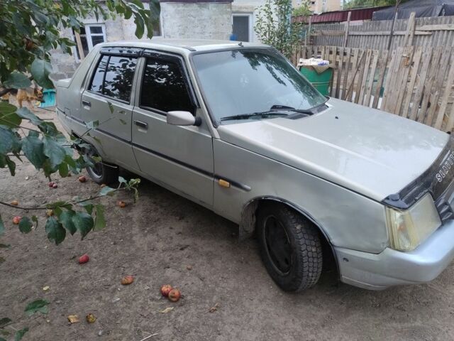 Сірий ЗАЗ 1103 Славута, об'ємом двигуна 1.2 л та пробігом 300 тис. км за 1334 $, фото 4 на Automoto.ua