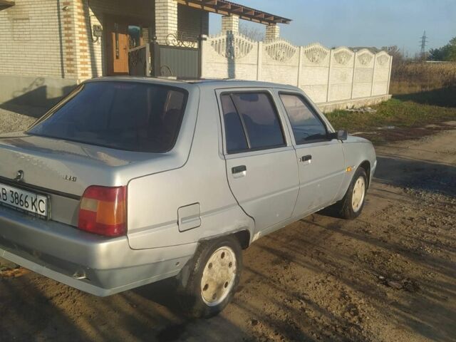 Серый ЗАЗ 1103 Славута, объемом двигателя 1.2 л и пробегом 65 тыс. км за 1400 $, фото 2 на Automoto.ua