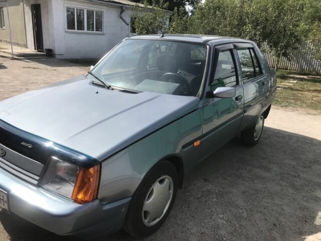 Серый ЗАЗ 1103 Славута, объемом двигателя 1.3 л и пробегом 73 тыс. км за 1500 $, фото 4 на Automoto.ua