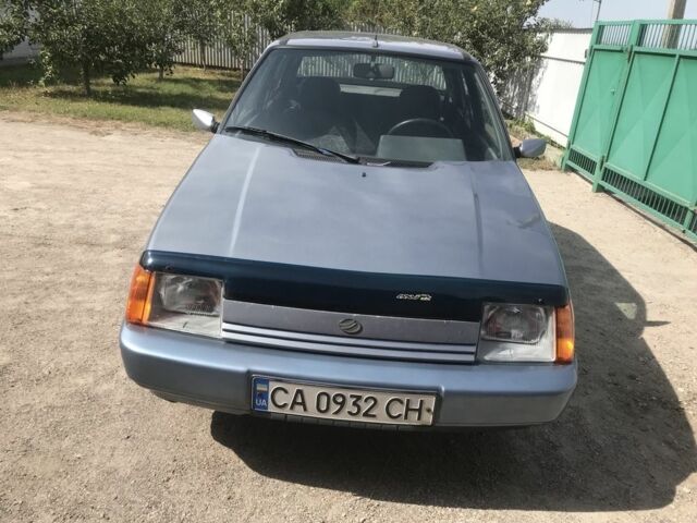 Серый ЗАЗ 1103 Славута, объемом двигателя 1.3 л и пробегом 73 тыс. км за 1500 $, фото 3 на Automoto.ua