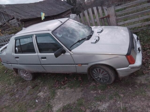 Серый ЗАЗ 1103 Славута, объемом двигателя 1 л и пробегом 137 тыс. км за 1000 $, фото 1 на Automoto.ua