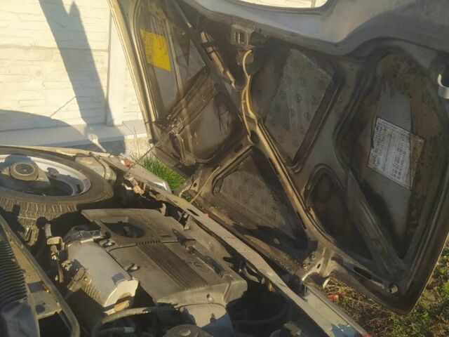 Серый ЗАЗ 1103 Славута, объемом двигателя 1.2 л и пробегом 65 тыс. км за 1400 $, фото 3 на Automoto.ua