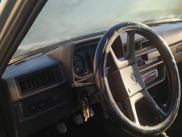 Серый ЗАЗ 1103 Славута, объемом двигателя 1.2 л и пробегом 65 тыс. км за 1400 $, фото 6 на Automoto.ua