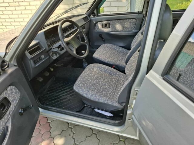 ЗАЗ 1103 Славута 2008 в Луцке на Automoto.ua Серый ЗАЗ 1103 Славута, объемом двигателя 1.3 л и пробегом 58 тыс. км за 2000 $, фото 12 на Automoto.ua