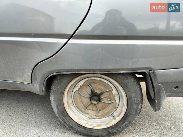 Серый ЗАЗ 1103 Славута, объемом двигателя 1.3 л и пробегом 170 тыс. км за 1500 $, фото 12 на Automoto.ua