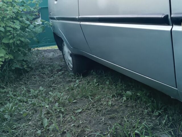 Серый ЗАЗ 1103 Славута, объемом двигателя 1.3 л и пробегом 120 тыс. км за 1200 $, фото 5 на Automoto.ua