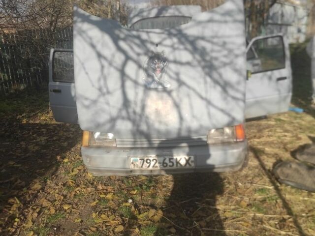 Серый ЗАЗ 1103 Славута, объемом двигателя 1.2 л и пробегом 100 тыс. км за 380 $, фото 2 на Automoto.ua