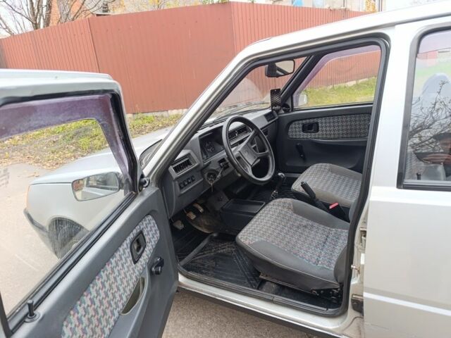 Серый ЗАЗ 1103 Славута, объемом двигателя 1.2 л и пробегом 165 тыс. км за 950 $, фото 9 на Automoto.ua