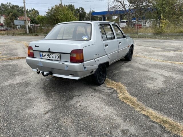 Серый ЗАЗ 1103 Славута, объемом двигателя 1.2 л и пробегом 138 тыс. км за 550 $, фото 2 на Automoto.ua