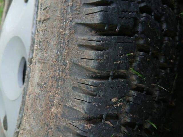 Серый ЗАЗ 1103 Славута, объемом двигателя 1.3 л и пробегом 300 тыс. км за 1200 $, фото 3 на Automoto.ua