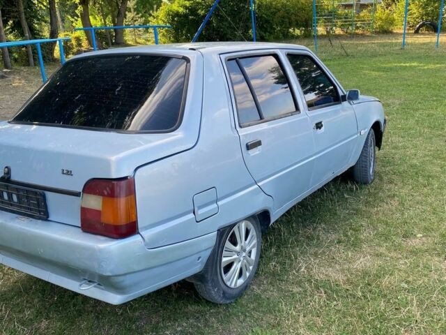 Сірий ЗАЗ 1103 Славута, об'ємом двигуна 0 л та пробігом 100 тис. км за 720 $, фото 7 на Automoto.ua