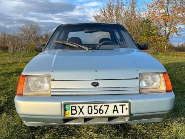 ЗАЗ 1103 Славута 2004 в Хмельницком на Automoto.ua Серый ЗАЗ 1103 Славута, объемом двигателя 1.2 л и пробегом 156 тыс. км за 902 $, фото 1 на Automoto.ua