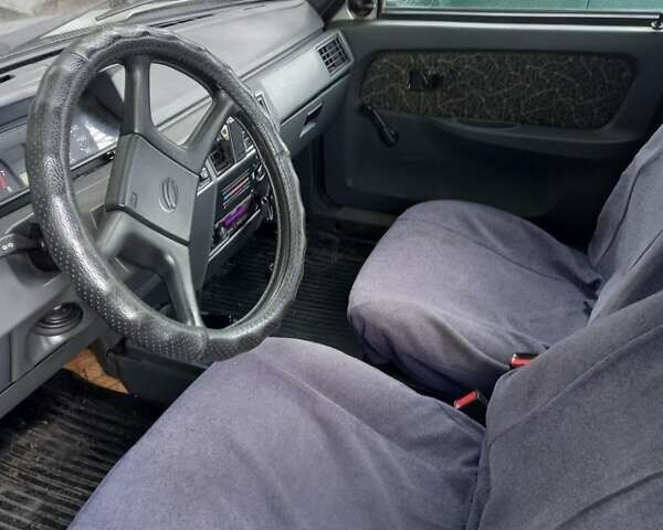 Серый ЗАЗ 1103 Славута, объемом двигателя 1.2 л и пробегом 200 тыс. км за 1300 $, фото 3 на Automoto.ua