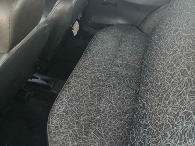 Серый ЗАЗ 1103 Славута, объемом двигателя 1.3 л и пробегом 300 тыс. км за 1200 $, фото 1 на Automoto.ua