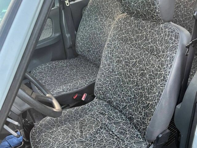 Серый ЗАЗ 1103 Славута, объемом двигателя 1.2 л и пробегом 1000 тыс. км за 1150 $, фото 3 на Automoto.ua