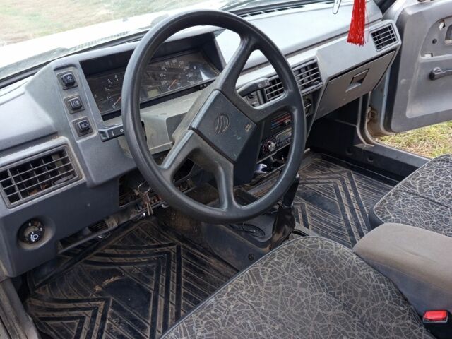 Серый ЗАЗ 1103 Славута, объемом двигателя 1.3 л и пробегом 140 тыс. км за 900 $, фото 2 на Automoto.ua