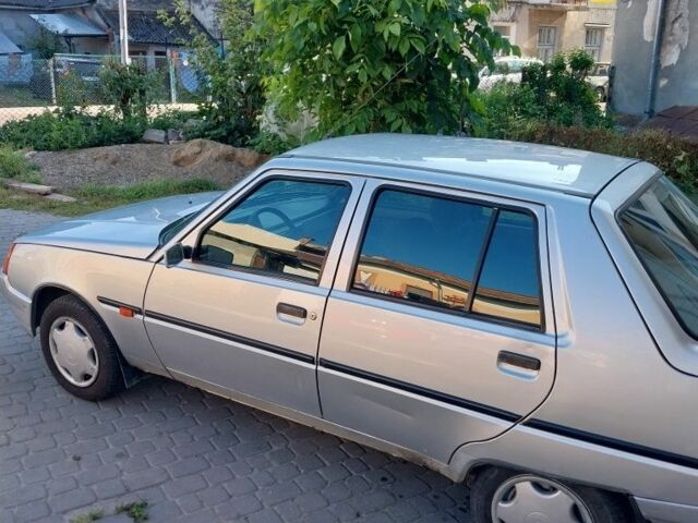 Сірий ЗАЗ 1103 Славута, об'ємом двигуна 1.2 л та пробігом 96 тис. км за 1000 $, фото 7 на Automoto.ua