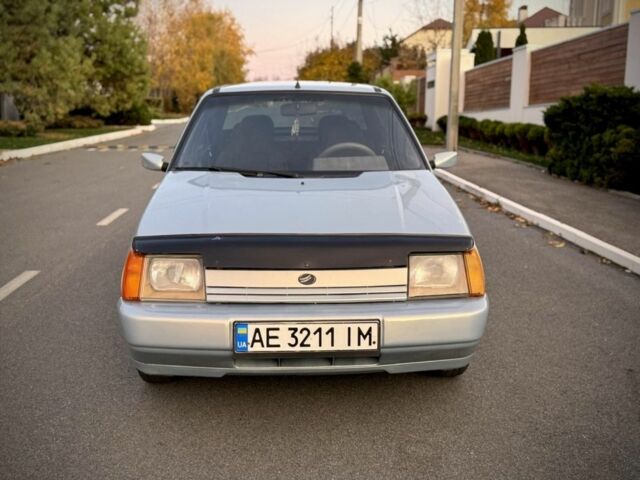 Серый ЗАЗ 1103 Славута, объемом двигателя 1.2 л и пробегом 115 тыс. км за 1200 $, фото 2 на Automoto.ua