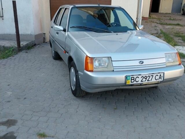 Сірий ЗАЗ 1103 Славута, об'ємом двигуна 1.2 л та пробігом 96 тис. км за 1000 $, фото 1 на Automoto.ua