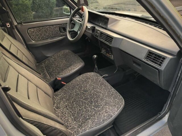 Серый ЗАЗ 1103 Славута, объемом двигателя 1.2 л и пробегом 115 тыс. км за 1200 $, фото 6 на Automoto.ua