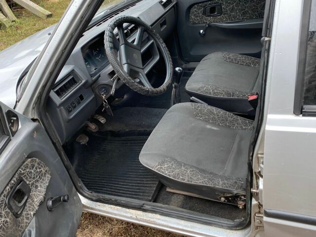 Сірий ЗАЗ 1103 Славута, об'ємом двигуна 1.2 л та пробігом 150 тис. км за 404 $, фото 6 на Automoto.ua