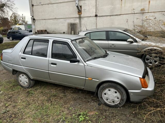 Сірий ЗАЗ 1103 Славута, об'ємом двигуна 1.2 л та пробігом 3 тис. км за 1196 $, фото 7 на Automoto.ua