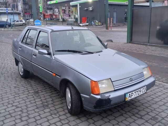 Сірий ЗАЗ 1103 Славута, об'ємом двигуна 1.2 л та пробігом 140 тис. км за 900 $, фото 3 на Automoto.ua