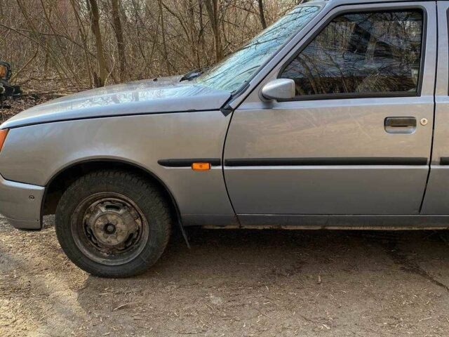 Сірий ЗАЗ 1103 Славута, об'ємом двигуна 1.2 л та пробігом 1 тис. км за 1350 $, фото 11 на Automoto.ua