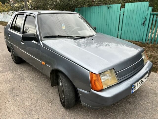 Серый ЗАЗ 1103 Славута, объемом двигателя 1.2 л и пробегом 167 тыс. км за 1199 $, фото 4 на Automoto.ua