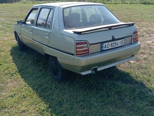 Серый ЗАЗ 1103 Славута, объемом двигателя 1.2 л и пробегом 150 тыс. км за 800 $, фото 2 на Automoto.ua