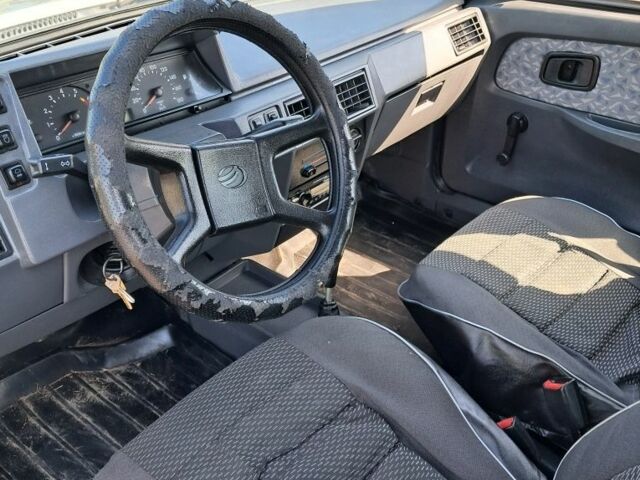 Сірий ЗАЗ 1103 Славута, об'ємом двигуна 1.2 л та пробігом 160 тис. км за 58000 $, фото 4 на Automoto.ua