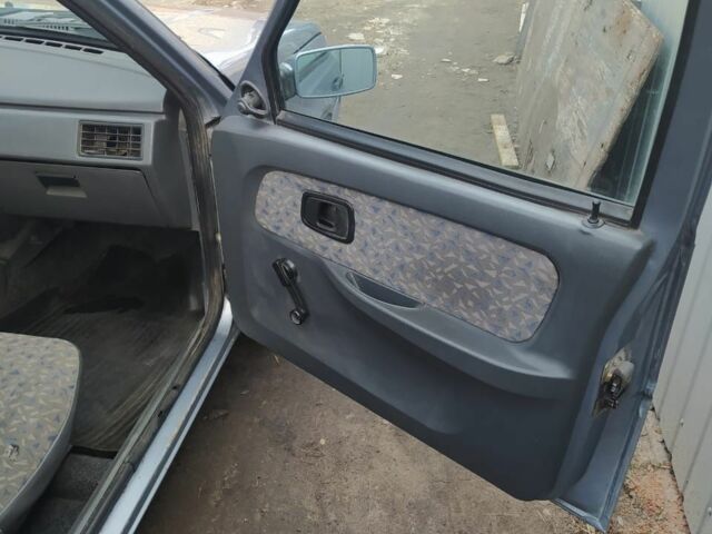 Сірий ЗАЗ 1103 Славута, об'ємом двигуна 1.2 л та пробігом 70 тис. км за 1700 $, фото 9 на Automoto.ua