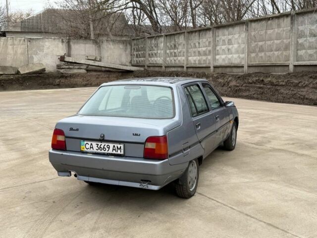 Сірий ЗАЗ 1103 Славута, об'ємом двигуна 1.2 л та пробігом 85 тис. км за 650 $, фото 2 на Automoto.ua