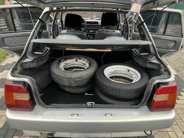 Серый ЗАЗ 1103 Славута, объемом двигателя 1.3 л и пробегом 130 тыс. км за 1450 $, фото 12 на Automoto.ua