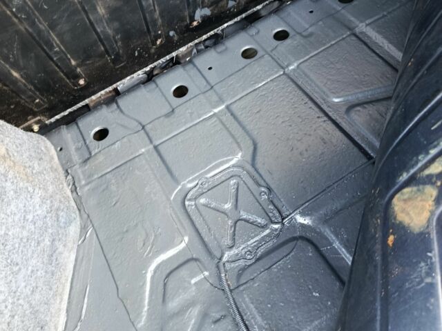 Сірий ЗАЗ 1103 Славута, об'ємом двигуна 1.35 л та пробігом 170 тис. км за 1074 $, фото 4 на Automoto.ua