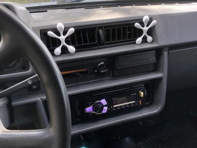 Серый ЗАЗ 1103 Славута, объемом двигателя 1.3 л и пробегом 102 тыс. км за 1439 $, фото 6 на Automoto.ua