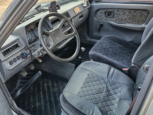 Сірий ЗАЗ 1103 Славута, об'ємом двигуна 1.35 л та пробігом 170 тис. км за 1074 $, фото 2 на Automoto.ua