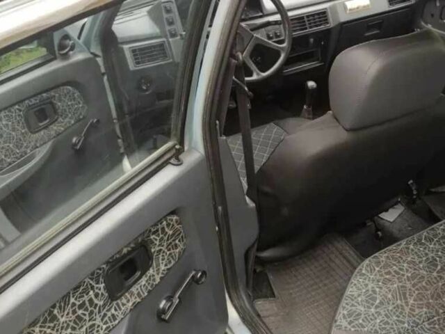 Серый ЗАЗ 1103 Славута, объемом двигателя 1.2 л и пробегом 146 тыс. км за 500 $, фото 9 на Automoto.ua