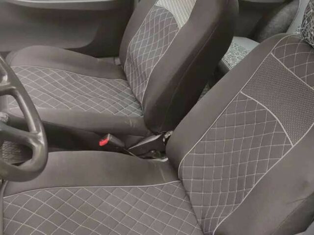 Серый ЗАЗ 1103 Славута, объемом двигателя 1.2 л и пробегом 146 тыс. км за 500 $, фото 7 на Automoto.ua