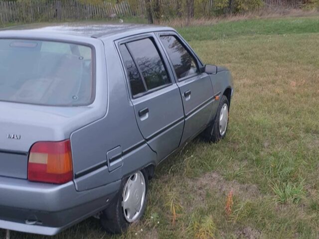 ЗАЗ 1103 Славута 2010 в Мироновке на Automoto.ua Серый ЗАЗ 1103 Славута, объемом двигателя 1.3 л и пробегом 190 тыс. км за 1080 $, фото 3 на Automoto.ua