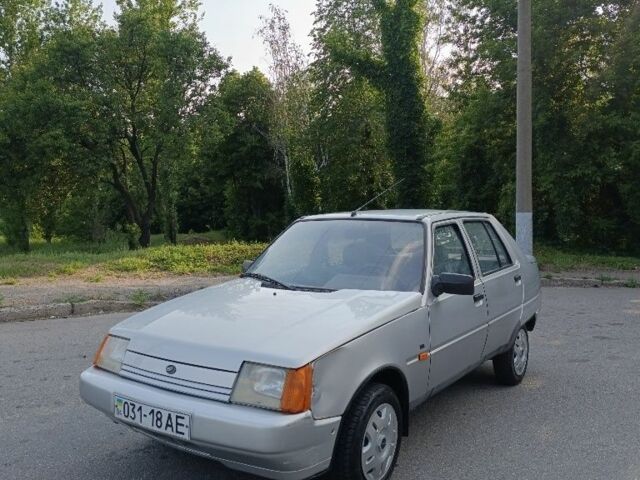 Серый ЗАЗ 1103 Славута, объемом двигателя 0 л и пробегом 169 тыс. км за 585 $, фото 6 на Automoto.ua