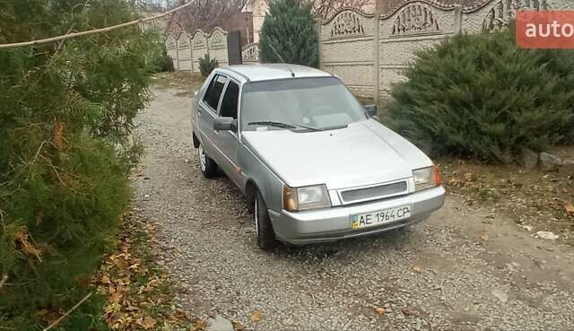 Серый ЗАЗ 1103 Славута, объемом двигателя 1.2 л и пробегом 140 тыс. км за 1100 $, фото 3 на Automoto.ua