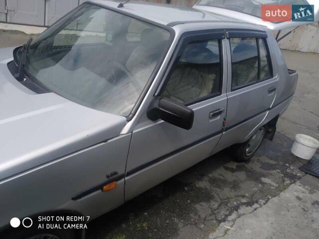 Серый ЗАЗ 1103 Славута, объемом двигателя 1.3 л и пробегом 120 тыс. км за 1200 $, фото 13 на Automoto.ua